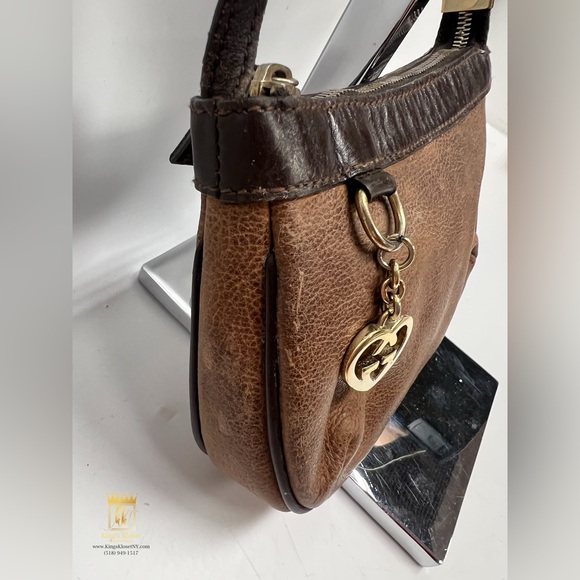 Gucci Crossbody Bag - Picture 4 of 15